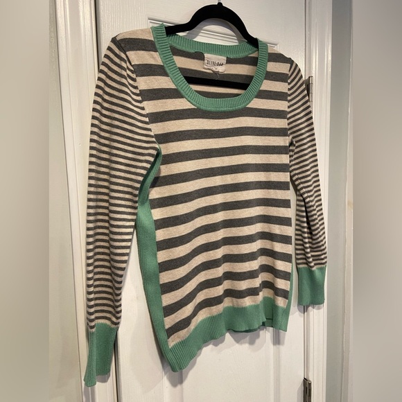 Olive & Oak Size S Striped Pullover Sweater Gray Cream Mint Ribbed Contrast - Picture 3 of 12
